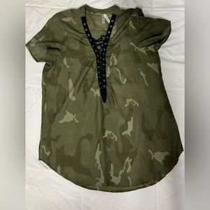 Women’s Short Sleeve Camo Blouse